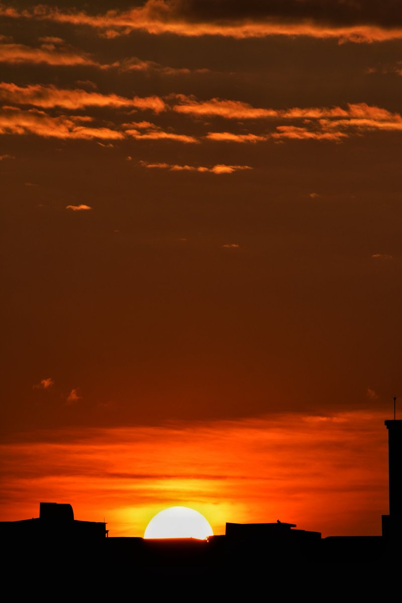 spideyyboyy07's tweet photo. Yesterday's sunset click ❤ https://t.co/9CshjWcIxF
