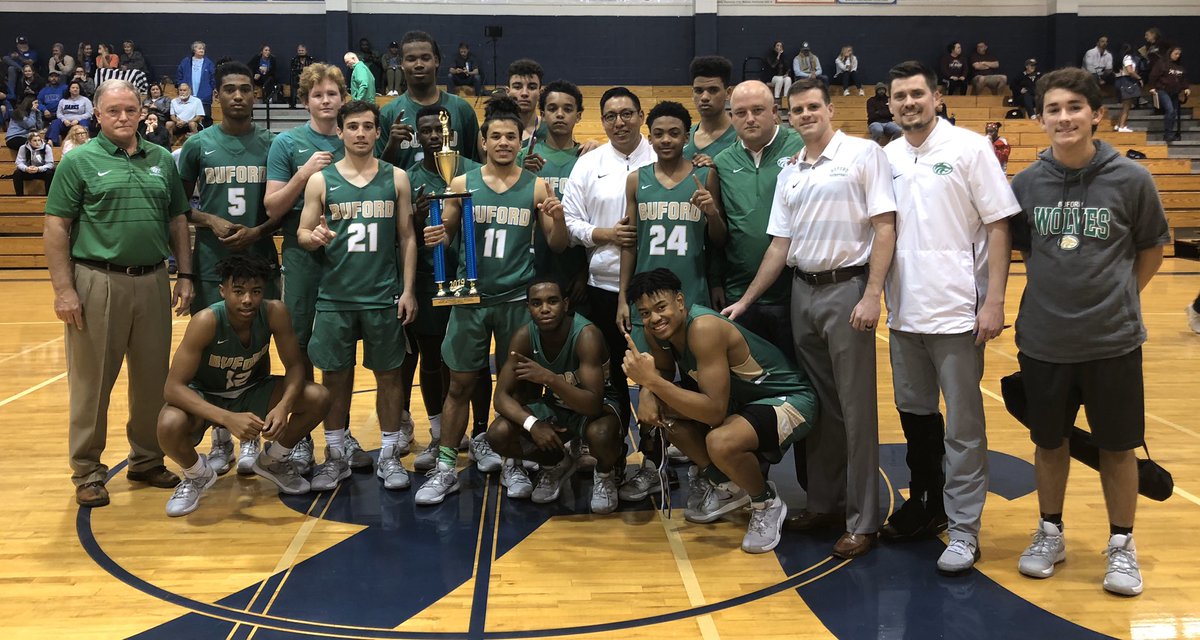 Buford_MBB's tweet photo. Tournament Champs! 61-43

3 good wins in Panama City Beach! https://t.co/Jj4QRSodSV