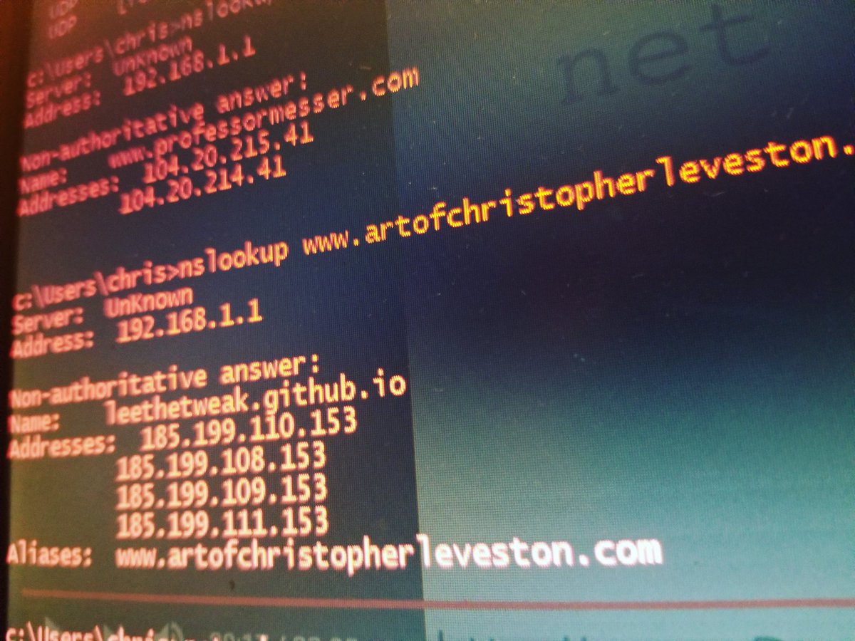 thedatabunny's tweet image. &apos;nslookup&apos; command let&apos;s you see the ip address of a domain name, and it let&apos;s you see the domain name of a ip address.

#aplus #networkplus #windowscommands #windows #IT #labeveryday