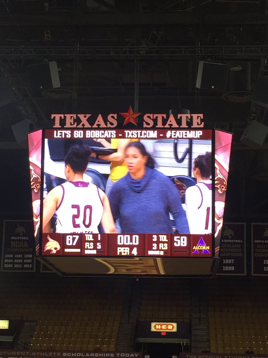 Thunder_06's tweet photo. #Bobcatswin #EatEmUp great seeing you @only1tommadden @TxStateAlumni #Allforstate https://t.co/gTKBjMQr02