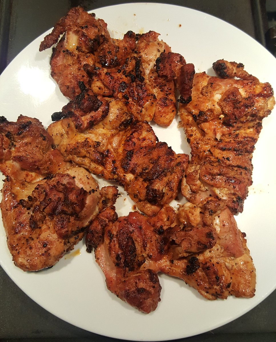 LeeThomas94578's tweet photo. "New" Spiced Lime Chicken is now available on the #GRILLEEQ menu. It's Delicious..... #limechicken #chicken #sanleandrobbq https://t.co/cUVIFAPx9N