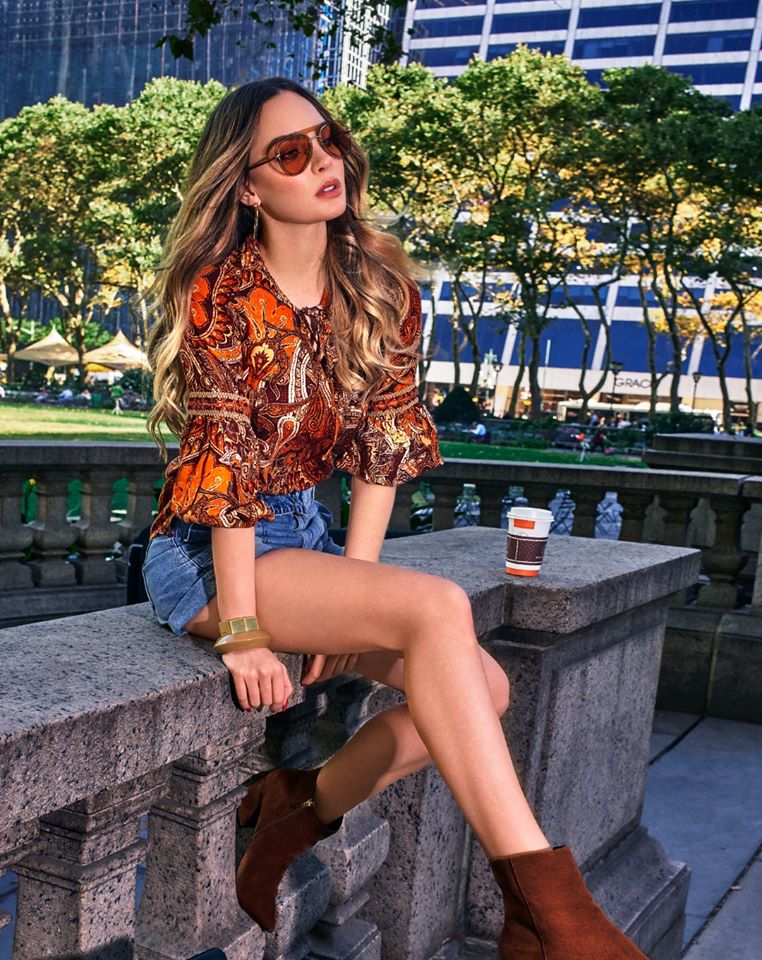 ItmagazineMex's tweet image. La cantante y actriz mexicana acaba de presentar su colección #BohoSoulByBELINDA en colaboración con #STUDIOF