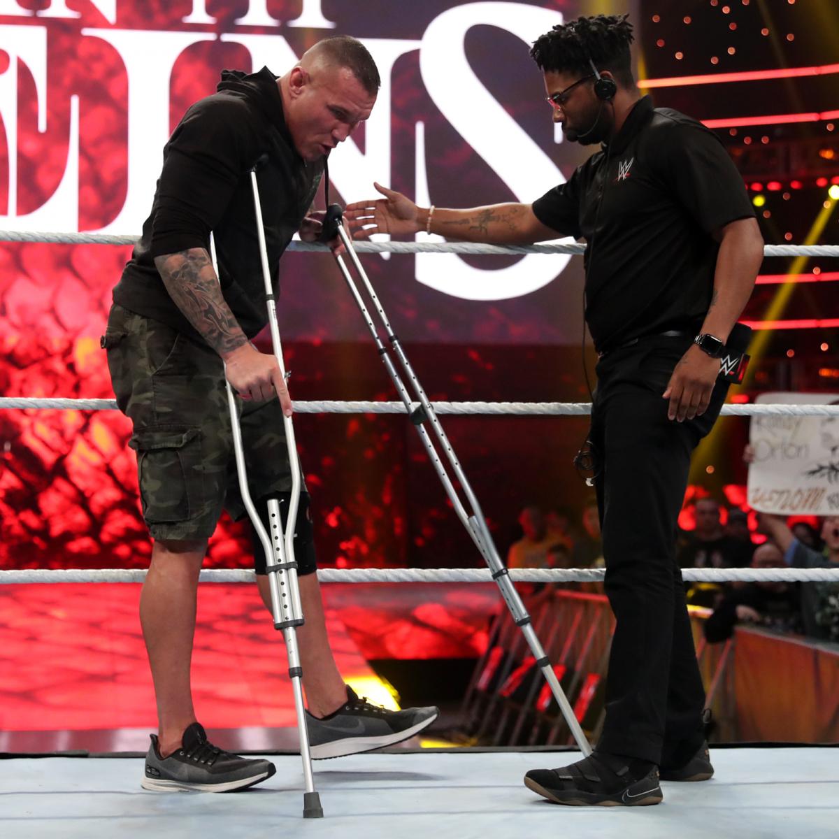 BaltOs1Fan's tweet photo. Heres some WWE site pix of tonights great @RandyOrton AJ Styles angle from Raw. Such a great job by Randy(and AJ too). https://t.co/lTV2e9J2eu