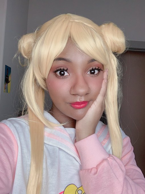 🌙💕 https://t.co/V1X0uFucFp<a href="/tag/mooniemonday"class="tags"><span>#mooniemonday</span></a>