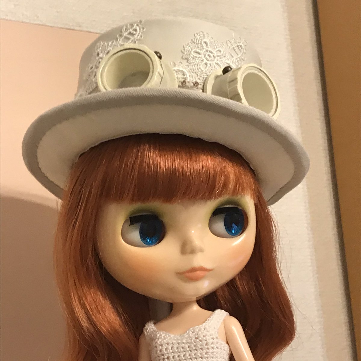 pmmasa33's tweet photo. 2019年最終撮影会大トリはサラ嬢
(ノ `・∀・)ノ゙ オオオオォ♪゙
モデル サラ嬢(サラシェイズ)
帽子 Tiny Countryさん
衣装 tuzzy muzzyさん
#ブライス #サラシェイズ #ちーちー棒 #うちのこかわいい #た���にーかんとりー #tuzzymuzzy #2019年大晦日 https://t.co/XSQdg2yQyr