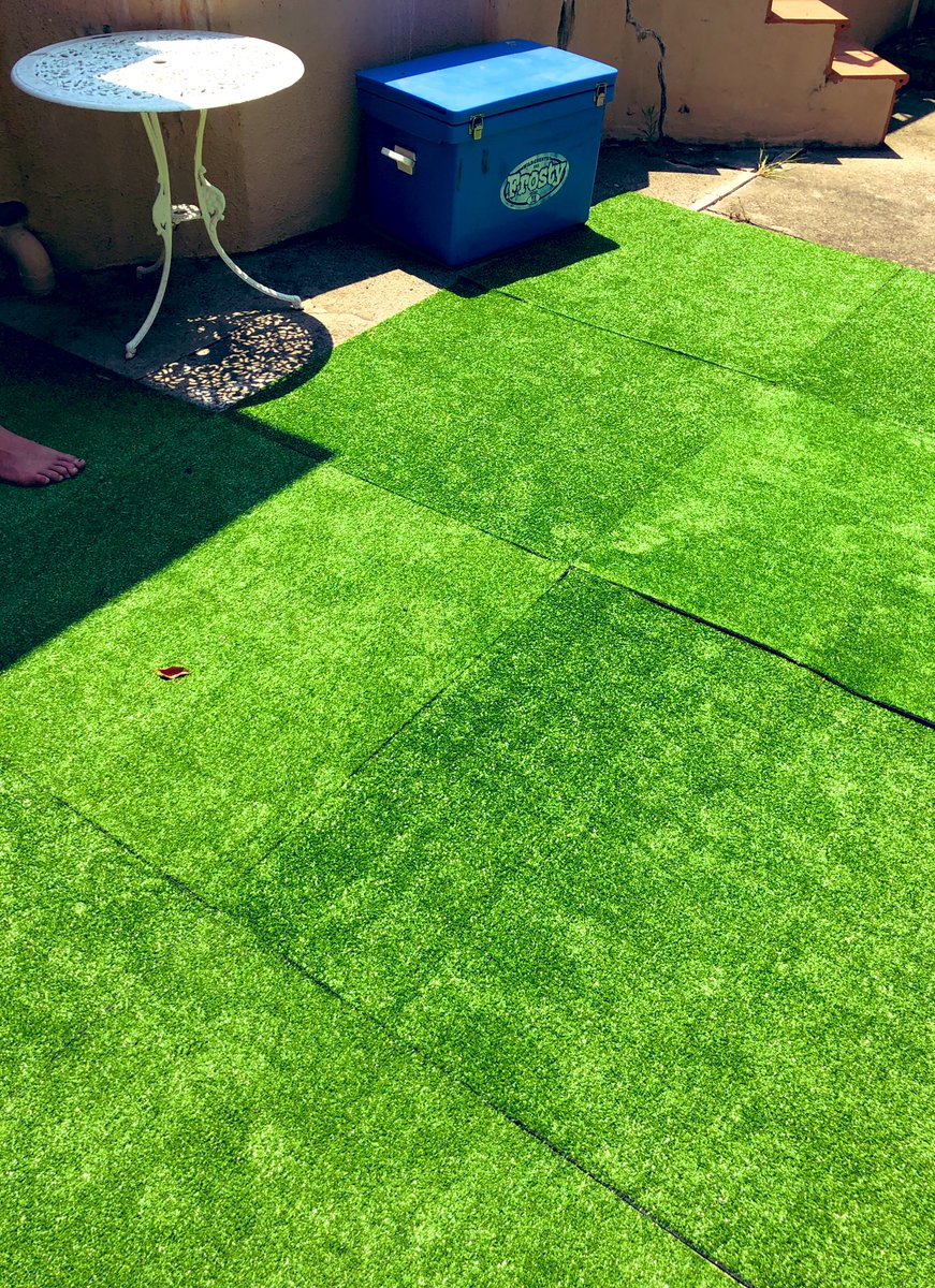 mick_mccann's tweet image. Day 5 Summer Projects - bogan grass and games ready for NYE party 🎉 #noemails #bogangrass #manuallabour