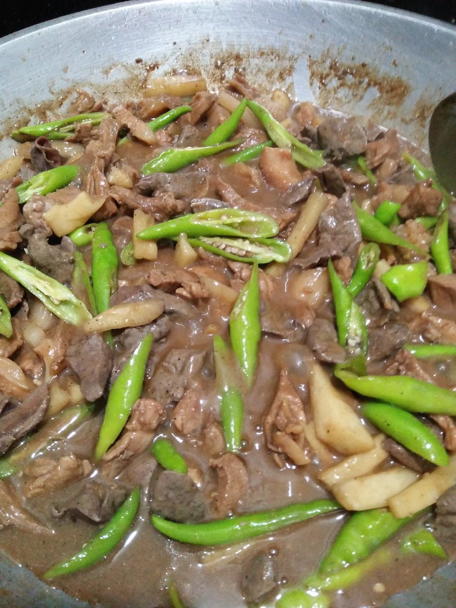 69MushroomHead's tweet photo. My Bicol Version of IGADO. Thanks YouTube for the cooking demo. Konting practice pa at maipagluluto na kita Babe ng gusto mo na ulam. ๐
#PracticeCooking
#LearningByYoutube https://t.co/FOXJKiFJT1