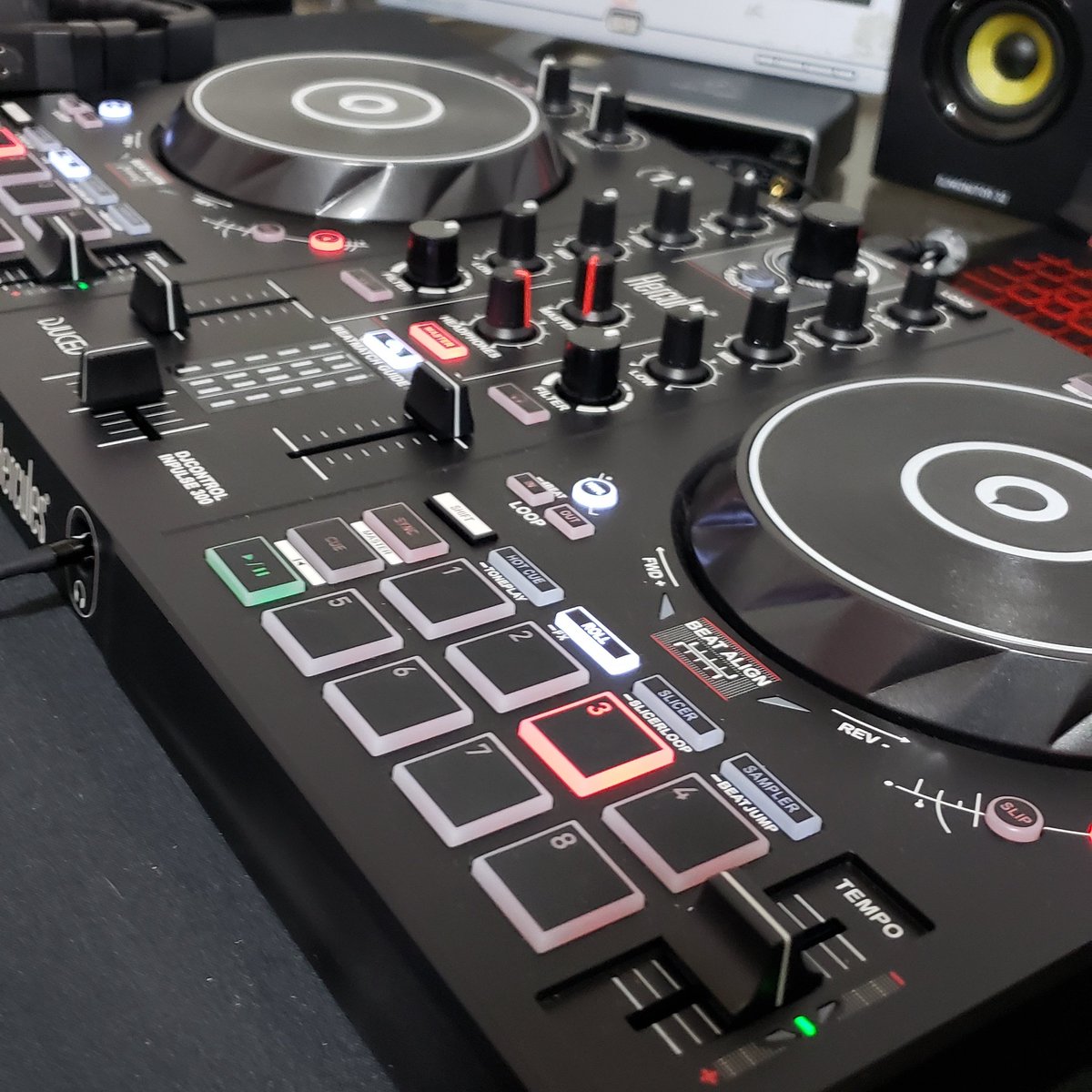 DJJetber's tweet image. Mañana subo un mini set.🔥
Tomorrow I upload a mini set!🔥#DJControlInpulse300