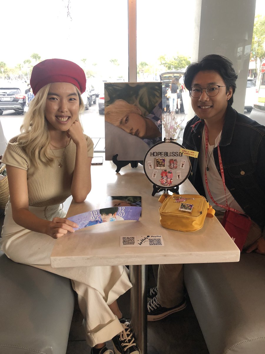sarangtae_pins's tweet photo. Another thank you to our Day 2 vendors! You guys are so amazingly talented and I hope you guys enjoyed the event! Until the next one~! #vantaebnORL https://t.co/fSQMklIPqt