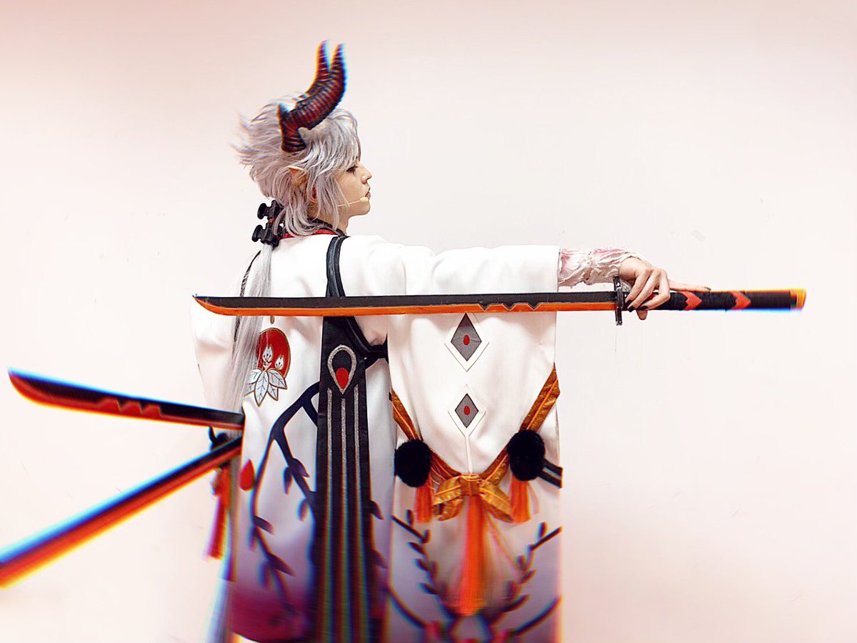 touya_morita's tweet photo. 日本に帰ってきました！

ミュージカル陰陽師~大江山編~
冬ツアーが終了しました。
全29公演、本当に沢山のご来場ありがとうございました。

中国で過ごした約4ヶ月が、かけがえの無い宝物です。
日本から足を運んで下さった皆様にも感謝です。

「俺の名は鬼切。天下の悪鬼を貫く刀だ。」 https://t.co/DT92BCPpLN