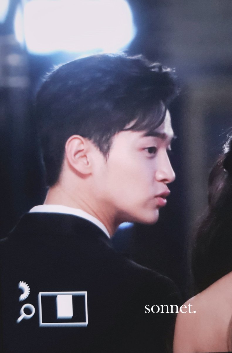 191231 추위 따위 두렵지 않아요🤧
#장동윤 #JANGDONGYOON