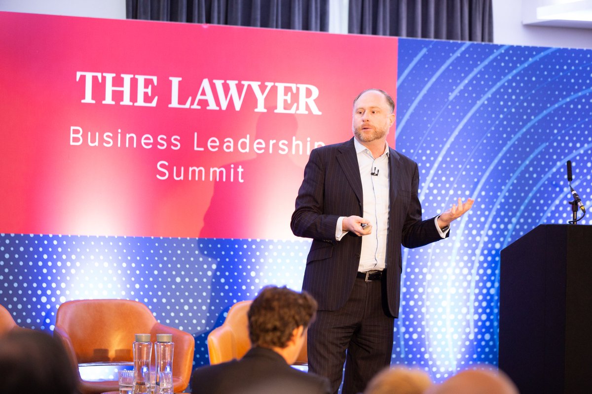 AndrewGrill's tweet photo. It always pays to befriend the photographer at an event you are speaking at. Recently @TheLawyerevents #BLS19 I spoke to Ed Carr @wemakepicture and he took these amazing shots! Thank you! Read more #keynotespeaker tips at https://t.co/gA87ncopkI #futurist https://t.co/dDFWtMlVPN