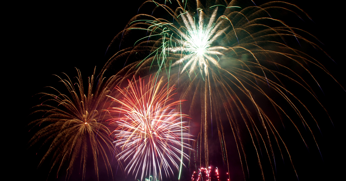 site_nu's tweet photo. Wij wensen iedereen een hele fijne #jaarwisseling en we zien jullie weer in #2020 🍾 https://t.co/wkwyz3EtwK