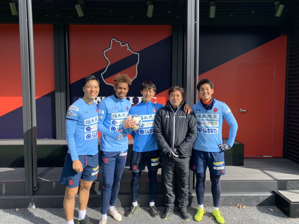 d17s17's tweet photo. 1年間ありがとうございました！！

#いわきFC
#アンダーアーマー https://t.co/thCS1vOosH