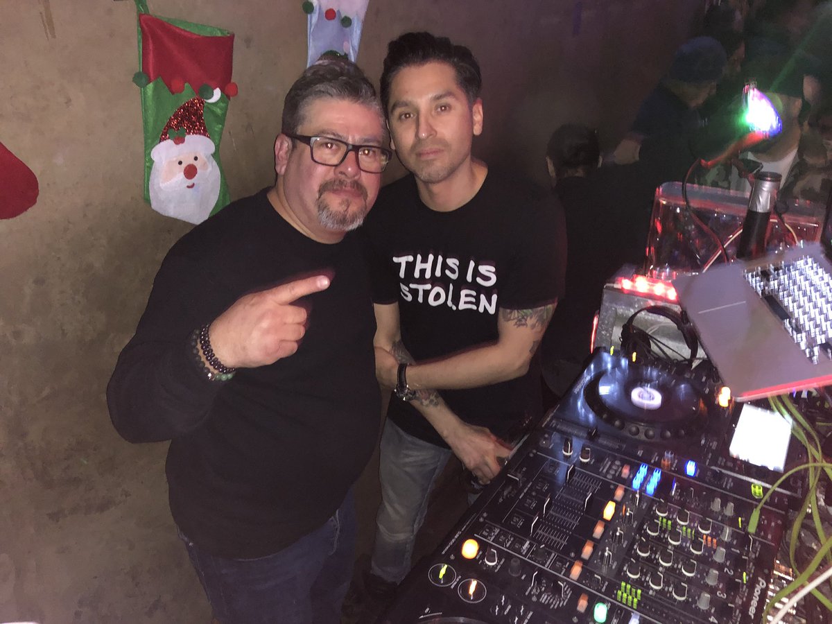 djshoe's tweet photo. One last dance with the @VanguardLounge It was a good run!

Thank you Jennifer Metzger &amp; @soulkitchenlv for allowing me to play with you!! 

#SoulKitchen #Vegas #HouseMusic #DeepHouse https://t.co/uPq1lZffhb