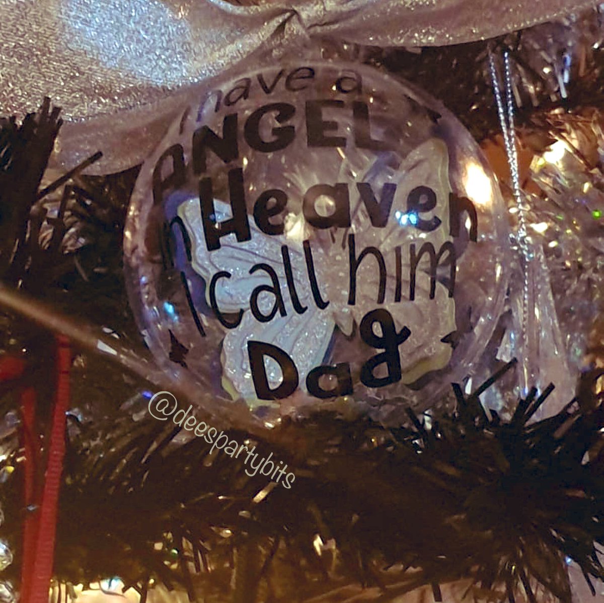 deespartybits's tweet photo. Lovely pictures from a Customer who ordered 2 Personalised Memorial Baubles. So happy they loved them both! #christmasdecorations #inmemorybaubles #deespartybits https://t.co/zPkHs9NkV4
