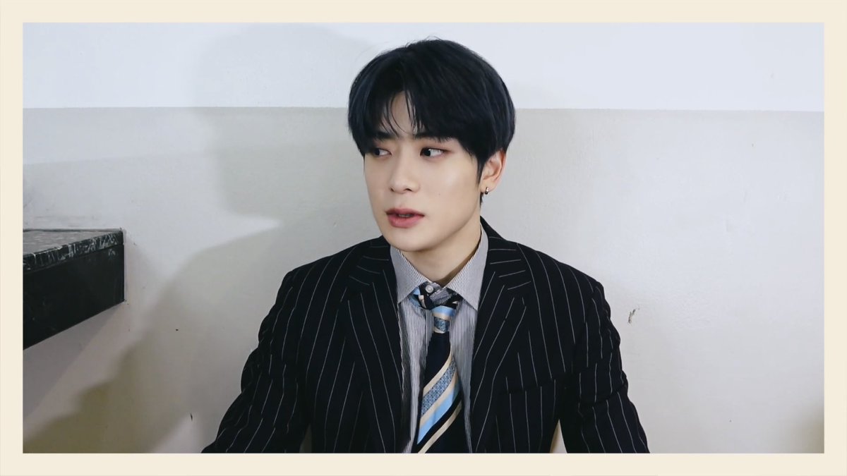 cottonjh97's tweet photo. มายก้อด มาทั้งหล่อและน่ารักขนาดนี้เลยนะ https://t.co/zeatY31luh
