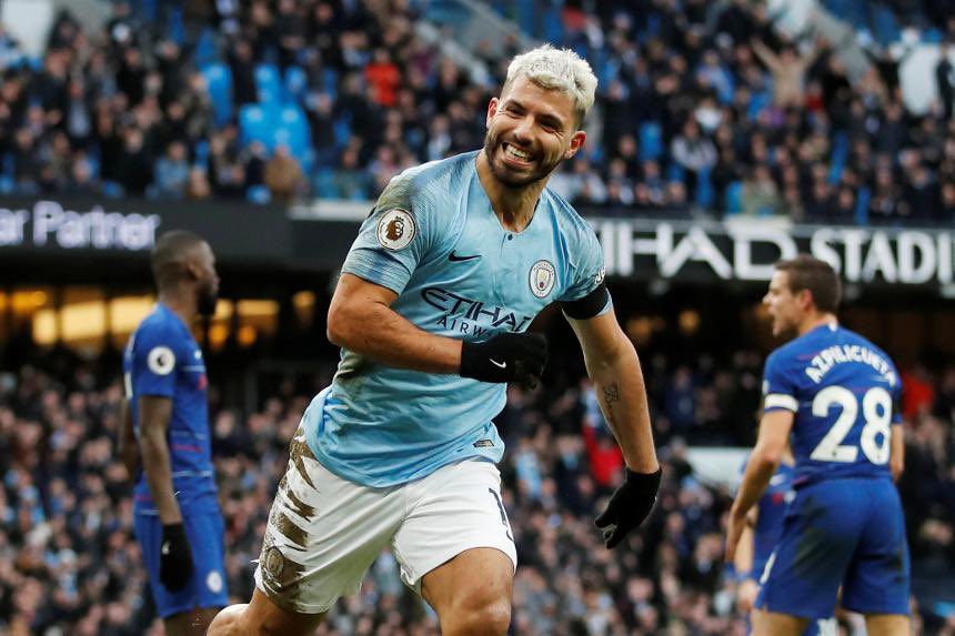 Ryan ×'×˜×•×•×™×˜×¨ Cancel Liverpool S Parade White Hair Kun Aguero Has Arrived Again