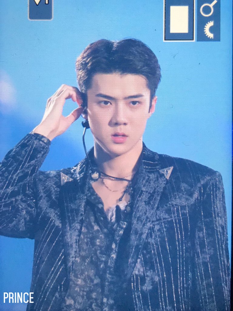 PrinceSehun412's tweet photo. 191231 ExplOration in Seoul
#EXO #SEHUN #세훈 #EXplOrationDotinSeoulDay3 #EXplOrationdotinseoul https://t.co/ZQWDEzO1D2