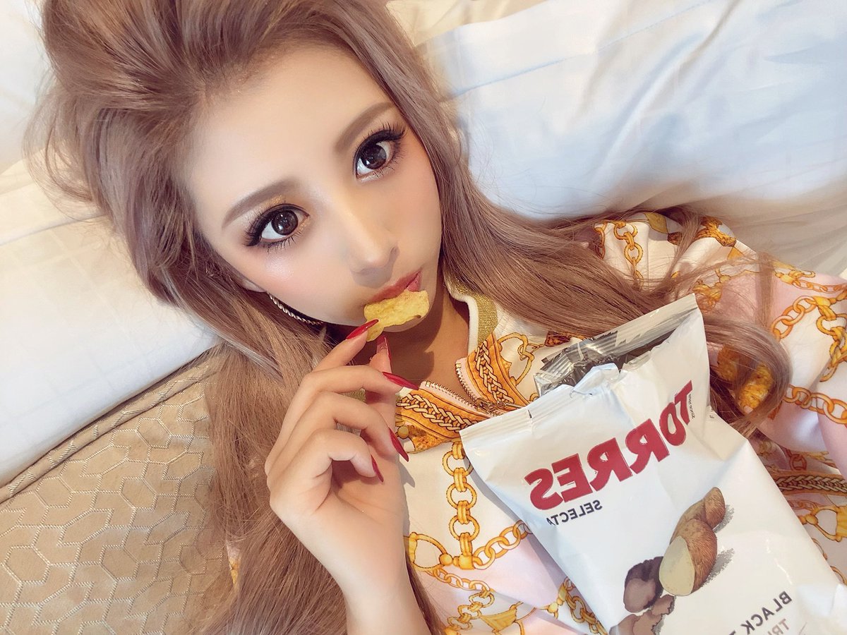 ren_chan29's tweet photo. @hana87hana1029 これで2019年の華んごTOP4🌹💓
3150🌹💓 https://t.co/e1C7GmAsav
