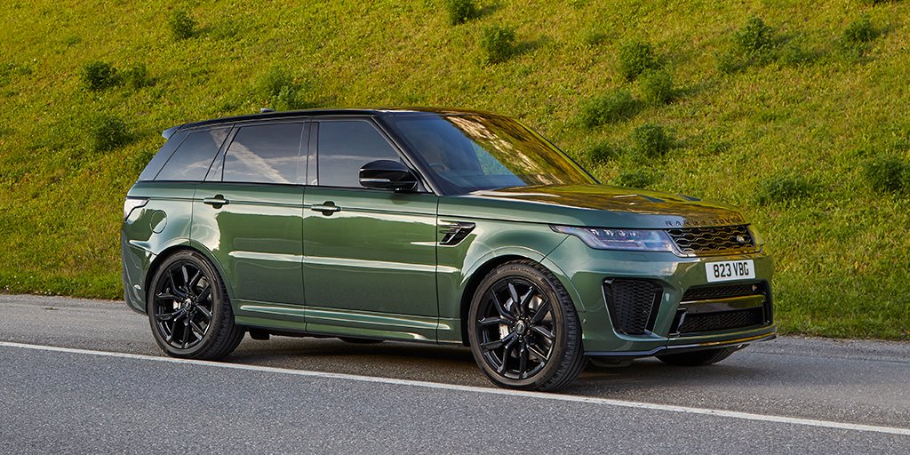 RangeRover's tweet photo. #RangeRoverSport #SVR – incredible performance, bespoke design flourishes and an unforgettable soundtrack Book a test drive: https://t.co/Qq71cg8eoH #SV #SpecialVehicleOperations https://t.co/mqHGHvDO4p