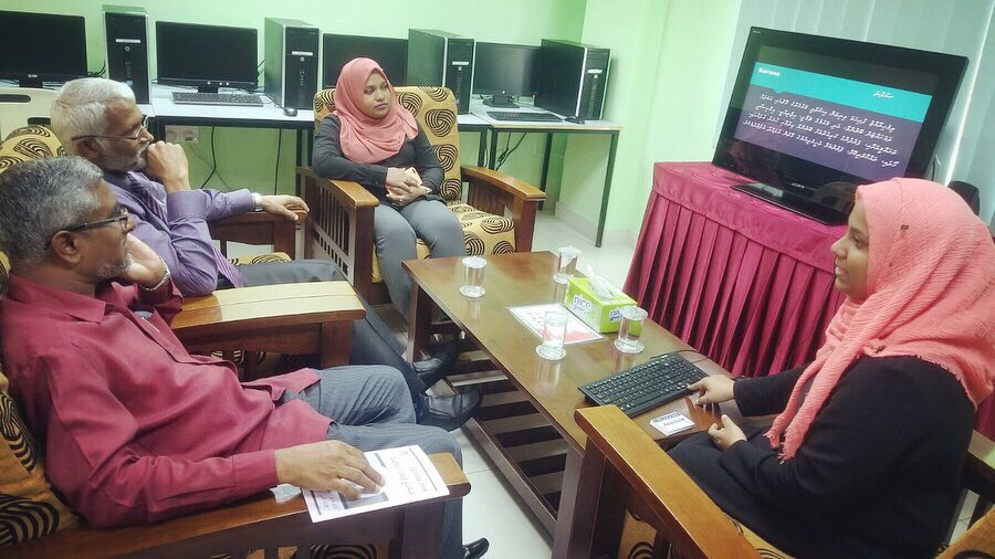 MNULibraries's tweet image. It was a pleasure to meet Mr. Hussain Shakir to introduce our local database Saruna. We deeply appreciate the time given and the interest shown to share his writings to Saruna
#MNUlibraries
#Saruna