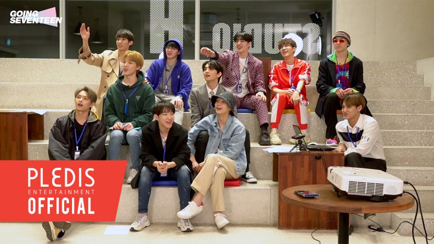 SmileFlowers417's tweet photo. @pledis_17 And throughout the whole year we had Going Seventeen.
https://t.co/UUf8rPQ6vw
#SEVENTEEN #SVT_2019 @pledis_17 #2019_SVT_YEAR https://t.co/4LOPe3aqoY