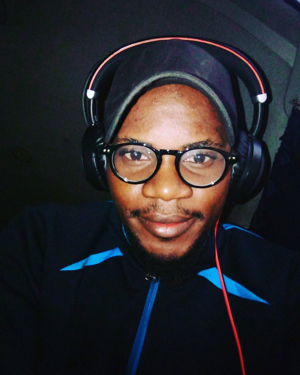 stgoshmusic's tweet photo. #DECADES🔥fwesh🔥u ppare 4 10 yrs within a yr #stgoshmusic🔥🚔🛬🛬🛫🛫🔥 @iam_Gosh🗣💥👩🏽🎤🎧
#humulitysoundstars🎹💥🎙🎧🔥🎸🥁 #dehumility_sound🎼🎧🎹🥁🎷
#notjustejigbo🎺🎸🎻
#beyondyourimaginations🙈🔥🔥🙌 https://t.co/wec9iBePbY