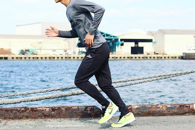 evolejapan's tweet image. 今年も EVOLE JAPAN株式会社 に格別のご愛顧をいただき本当にありがとうございました。
今年もまた皆様に愛された素晴らしい1年でした。
来年もどうか変わらぬお引き立てのほどよろしくお願い致します。
2019年。本当にありがとうございました！
#2019
#EVOLE 
#evolejapan ift.tt/2MHzF9e