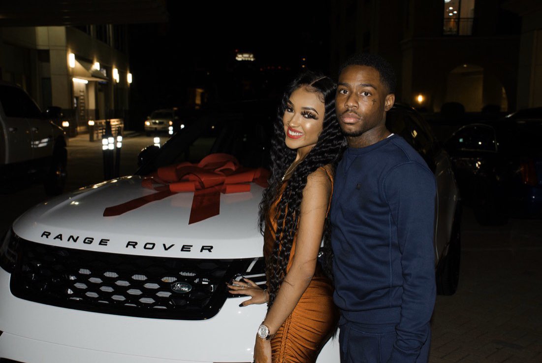 FrontPageMe's tweet photo. when hating hoes key yo truck and he puts you in a big boy Range... *future voice* 2020 me please✨ https://t.co/NLyWA9mTei