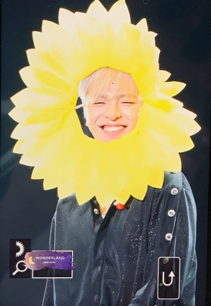 wonderland_331's tweet photo. 191231 Kobe 𝙋𝙍𝙀𝙑𝙄𝙀𝙒💘
🌻주내🌻
#iKON #구준회 #준회 #ジュネ #JUNE #KOOJUNHOE https://t.co/HxmjWbTQOx