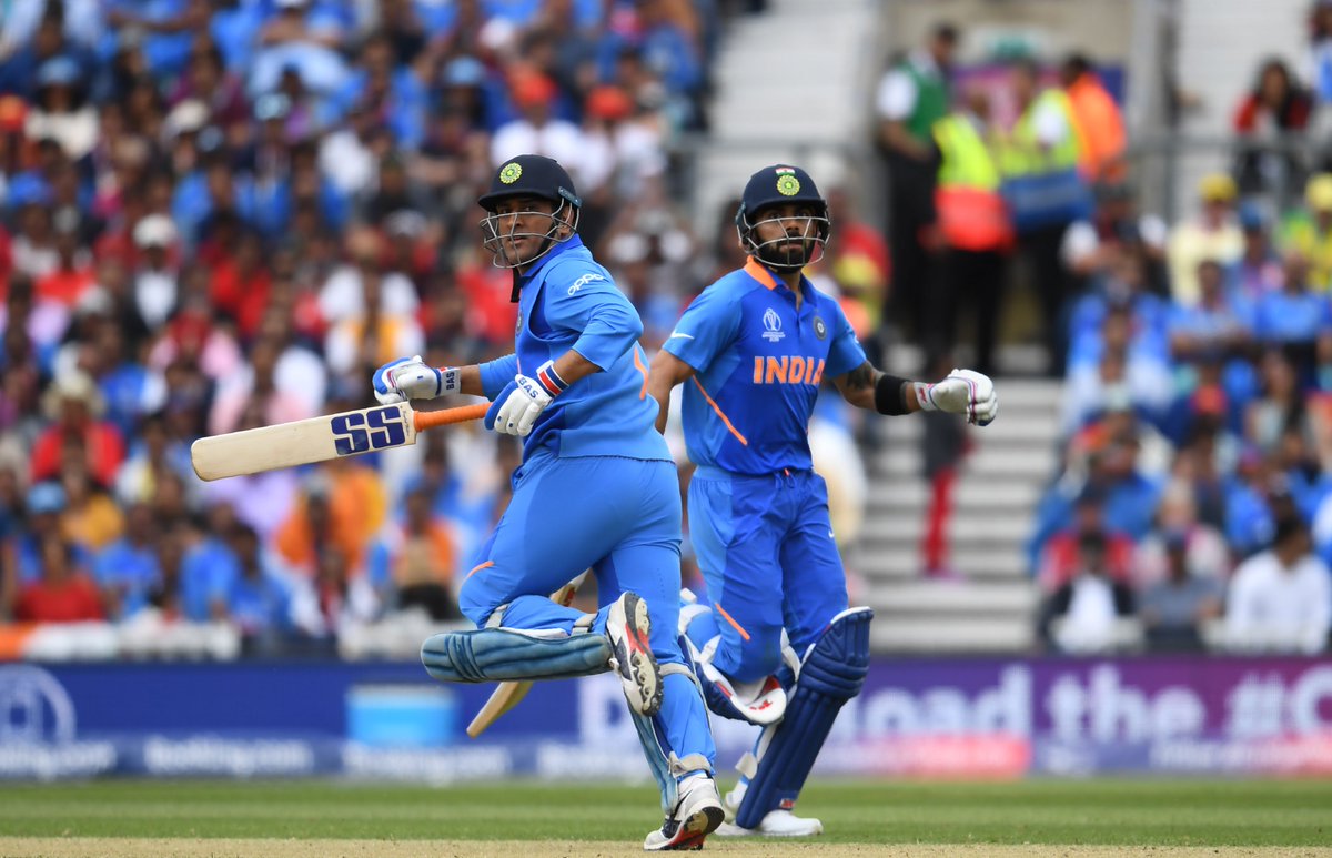 cricinfo's tweet photo. Beginning of                         End of 
the decade.                          the decade.

okay some things don't change https://t.co/OO81S2SGzS