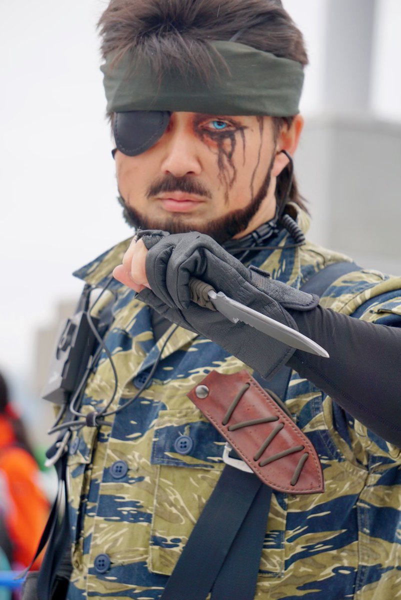 ট ইট র Halt ミリキャンとスネークの人 冬コミのスネークコスまとめ 1日目 リーフパターン 眼帯なし 2日目 不参加 3日目 タイガー 眼帯 デスストクリフ アレンジ 4日目 タイガー 眼帯 スプリッター C97コスプレ Metalgearsolid