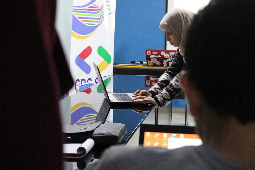 GdgSetif's tweet photo. Good Morning GDG family 🤗, and here was our last event in this year 2019🤩, the dev day which was a day of a diversity of workshops full of knowledge  as we used to give you😍 , we share with you our moments full of love and care🙏👌. 
GDG team with you all the best and success. https://t.co/BlNhPV9D1T