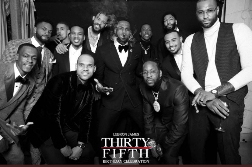 JaredDudley619's tweet photo. #squad #Bron35 #velvetseason https://t.co/WpjiRY0Zl1
