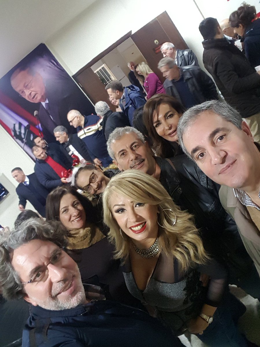 jpsamaha's tweet photo. #مكملين 🇱🇧👆كلمة وحدة بتعنيكن #كلكن_يعني_كلكن 
 سنة خير علينا جميعا" بالرغم من الازمة الاقتصادية والمشاكل الصحية عنا #جبل_بعبدا #ميشال_عون 
والتفاؤل واجب #لبنان_بلد_نفطي☀️ الباقي تفاصيل🌲 #هيئة_الخنشارة #المتن_الشمالي #لبنان_القوي #واضحا ؟
#jip2019 🍉 keep the #Positive_Mood 🌞☀️ https://t.co/FtU1dIbjLJ