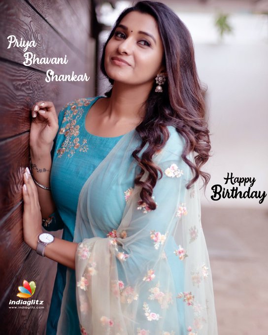 Happy Birthday 
#HBDPriyaBhavaniShankar 
@priyabhavanisha @P_B_Shankaroffi