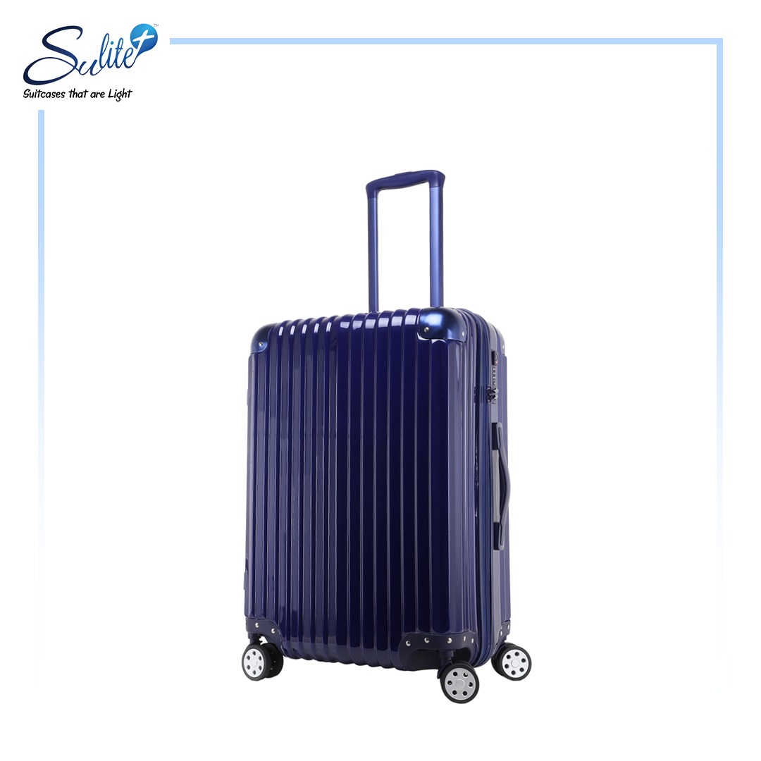 SuliteBags's tweet photo. Experience Comfort while Travelling-All You Need is #Sulite_Tour_Bags
📲+91-8375048868
👉https://t.co/ibN5p5eHa5
.
.
.
#TravelBag #CorporateLuggage #StyleInHand #TravelCarrier #LaptopBag #CabinLaptopBag #TourSuliteBags #SuliteBag #Suitcasetravels #HappyEnding2019 #HappyNewYear https://t.co/B7huLCKMQF
