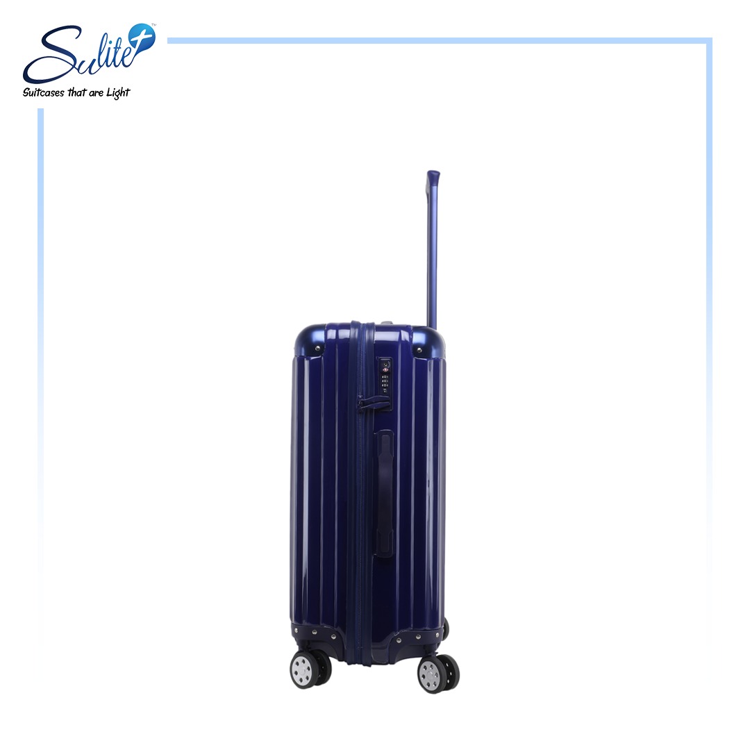 SuliteBags's tweet photo. Experience Comfort while Travelling-All You Need is #Sulite_Tour_Bags
📲+91-8375048868
👉https://t.co/ibN5p5eHa5
.
.
.
#TravelBag #CorporateLuggage #StyleInHand #TravelCarrier #LaptopBag #CabinLaptopBag #TourSuliteBags #SuliteBag #Suitcasetravels #HappyEnding2019 #HappyNewYear https://t.co/B7huLCKMQF