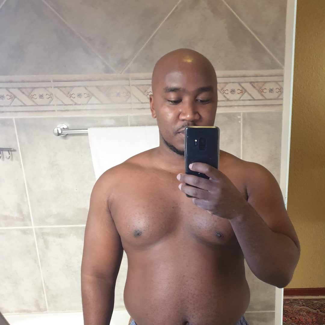 Buhle_Banks's tweet photo. June 2019 and I've lost 27 kg so far. Looking to add a bit of muscle and get leaner in 2020 https://t.co/0dj2ic07FQ