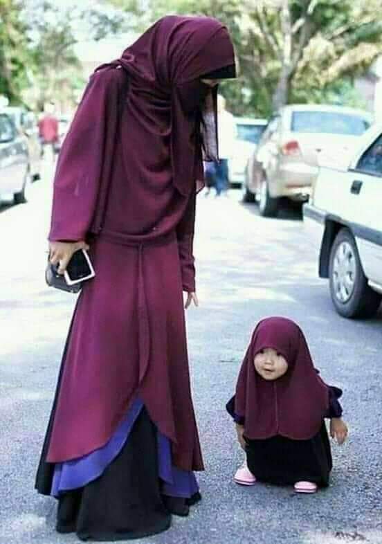 Kuchalfaaz_0786's tweet photo. •┅┈•✿•┅┈•✿ ͜✯ ͜͡ ۝͜͡ ✯͜ ✿•┄┅•✿ •┅┈•
#UmaR Koi #BHi Ho #ChoT LaGnaY #Par 
SaBsaY #PeHLa LaFZ #Maa Hee #NiKaLTA Hai.... 
#BeshaK.....
•┅┈•✿•┅┈•✿ ͜✯ ͜͡ ۝͜͡ ✯͜ ✿•┄┅•✿ •┅┈• https://t.co/Pcf3YtpJCr