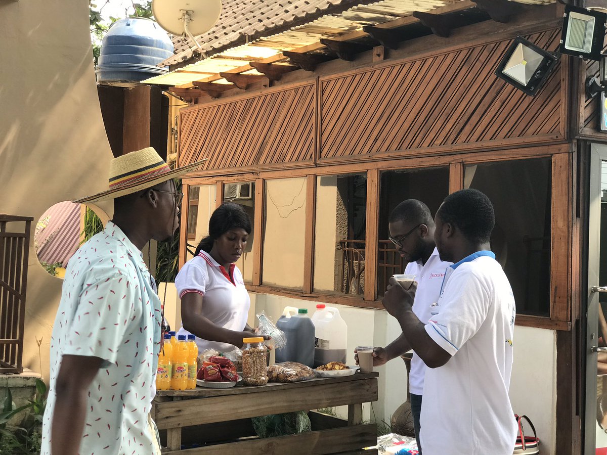 Sickle_Life's tweet photo. All the food and drinks you can have.
What’s a meet-up without great food?
#SickleLifeMeetUp3
#SickleLife
#Ghana https://t.co/oWYjqv3ej0