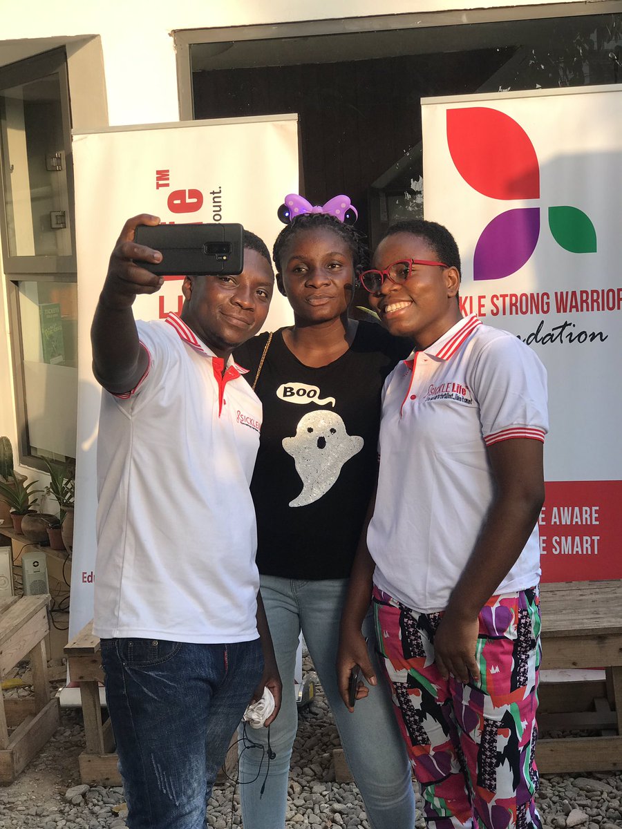 Sickle_Life's tweet photo. To great friendships 🥂
#SickleLifeMeetUp3
#SickleLife
#Ghana https://t.co/BJSKjqtSVj