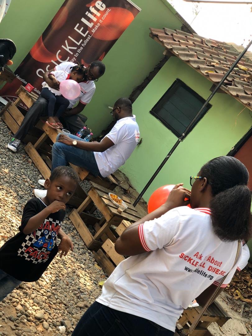 Sickle_Life's tweet photo. Our volunteers are the best.
#TeamSickleLife
#SickleLifeMeetUp3
#SickleLife
#Ghana https://t.co/UD3nbB4OIS