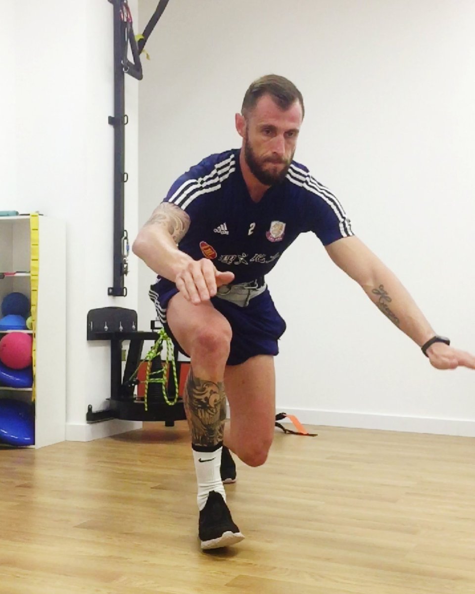 reQgroup's tweet image. Readaptació de Nando Recio, jugador de futbol del LEE MAN de Hong Kong. reQ BCN - STC - TGN

@marcmparera @danidhm83 @AleixCuenca96

#reqsport #req #eccentricoverload #sportspecificrehab #sportsperformancetraining #core #coretraining #strenghttraining #injuryrehab #byomedicsystem