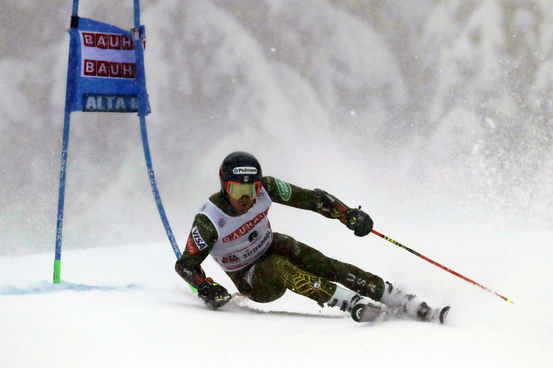 neveitalia's tweet photo. E @tedligety a Capodanno? Preparerà l'esordio nel World Pro Ski Tour: il 2 gennaio in pista a Steamboat Springs #fisalpine #AlpineSkiing #31Dicembre #scialpinomaschile: Il campione statunitense parteciperà alla seconda tappa del circuito, prima di… https://t.co/LtvCxFJ9BG https://t.co/3COsI8dijh