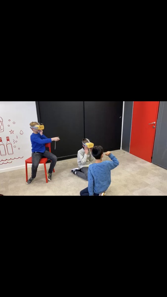 TechBarcelona's tweet photo. Fa una setmana del #OpenFamilyDay on vam celebrar el Nadal fent visites al📍PIER01 de @bcntechcity amb els més petits, cantant nadales, decorant l'arbre de Nadal i fent cagar el #CagaTech
Agraïm la col·laboració a Alpino, @socialpoint, @mentor_vr i @EstrellaDammCat @Cacaolat https://t.co/oc1eV1YpBY