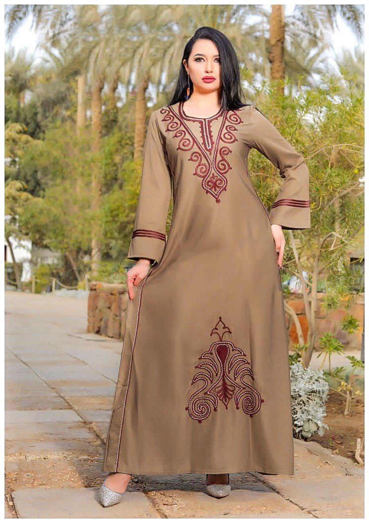 AlmalkaStore's tweet photo. أناقة وفخامة مع الجلابية بالألوان الرائعة.. 😍
خصومات كبيرة, والكمية محدووووودة 💥

#جلابية #الملكة #almalka https://t.co/VZju1dgFwR