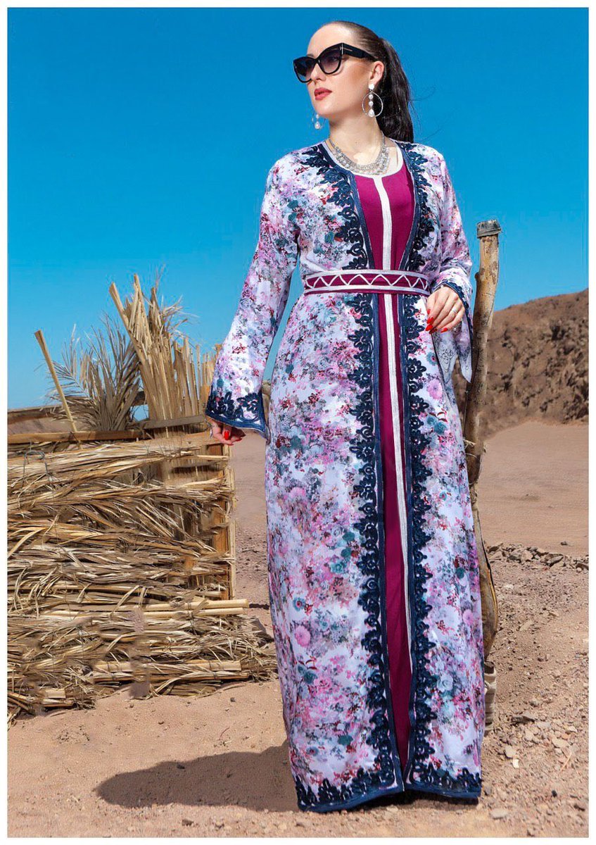 AlmalkaStore's tweet photo. أناقة وفخامة مع القفطان بالألوان الرائعة.. 😍
خصومات كبيرة, والكمية محدووووودة 💥

#جلابية #قفطان #الملكة #almalka https://t.co/ODE7YBM8GY