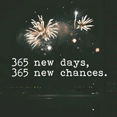 AutographGin's tweet photo. A very Happy New Year from all of us at #TeamAutograph https://t.co/Hwn0A8RgpN